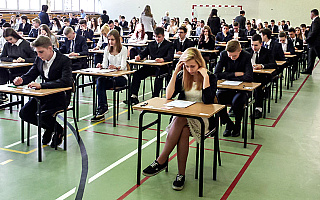 W gimnazjach zakończyły się trzydniowe egzaminy
